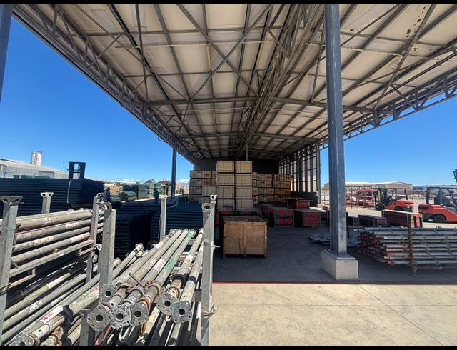 1,500M² WAREHOUSE TO LET IN BLACKHEATH INDUSTRIAL